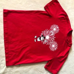 American Eagle tee crossover with Disney. Size M.